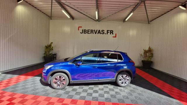 Peugeot 2008 image 9