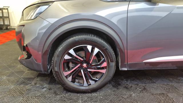 Peugeot 2008 image 4