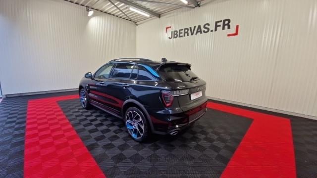 Lynk & Co 01 image 2