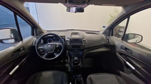 Ford Transit Connect image 4