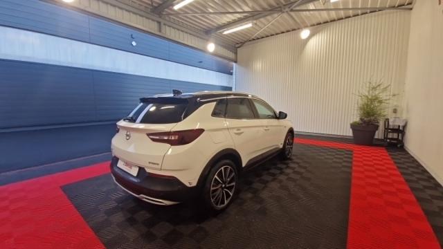 Opel Grandland X image 1