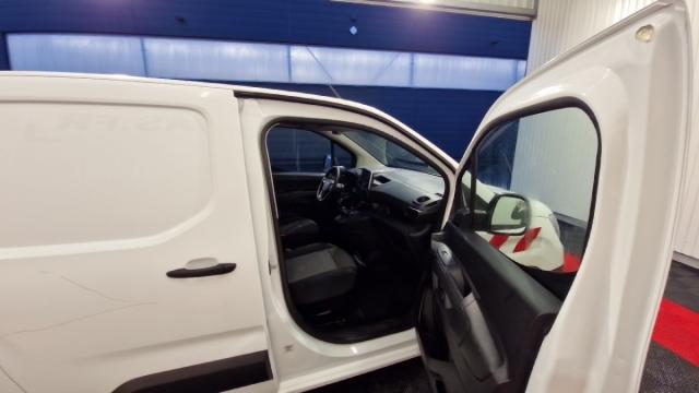 Opel Combo Cargo image 2