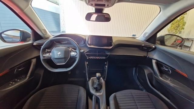 Peugeot 2008 image 6