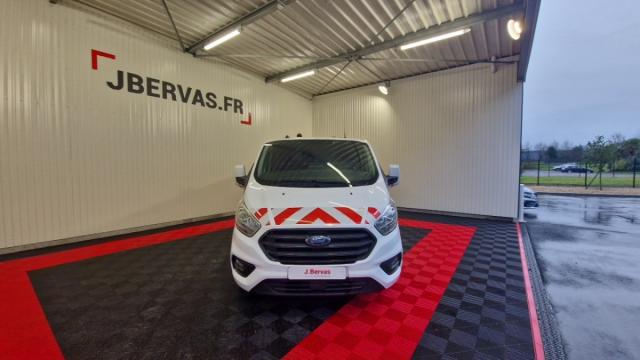 Ford Transit Custom image 3