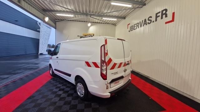 Ford Transit Custom image 9