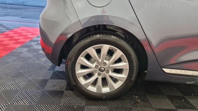 Renault Clio image 1