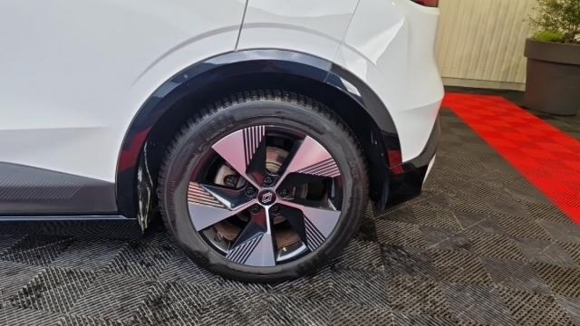 Renault Mégane E-Tech image 3