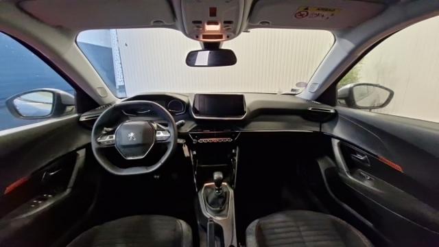 Peugeot 2008 image 4