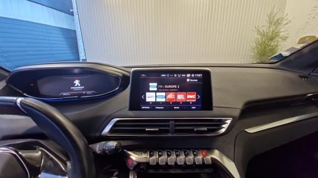 Peugeot 3008 image 8