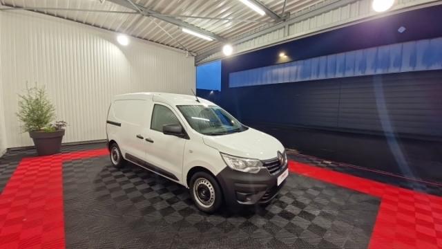 Renault Express Van image 8