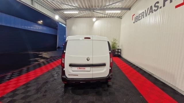 Renault Express Van image 3