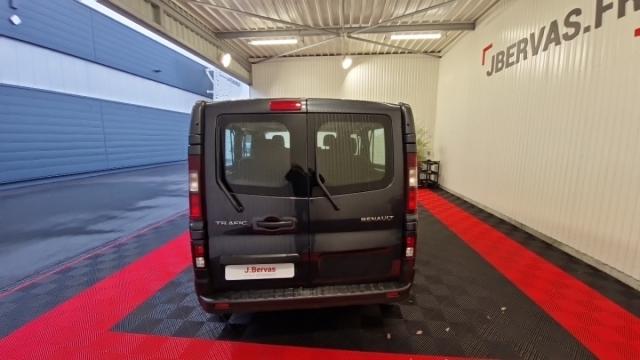 Renault Trafic image 2