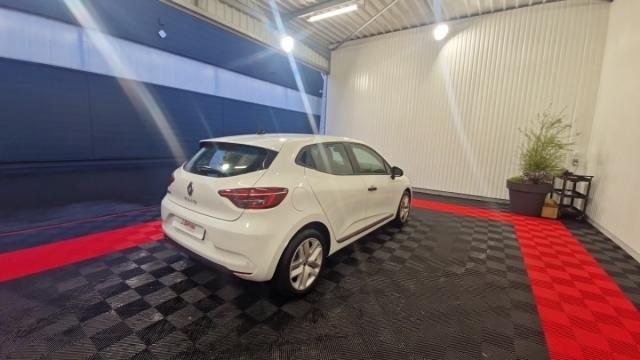 Renault Clio image 9