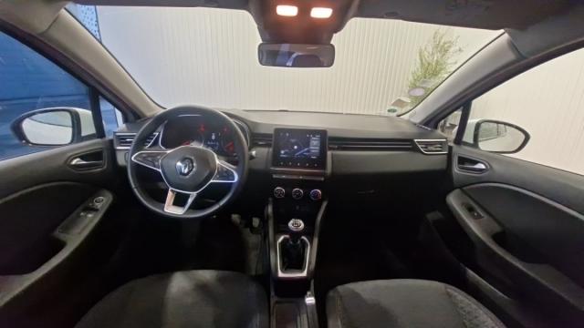 Renault Clio image 2