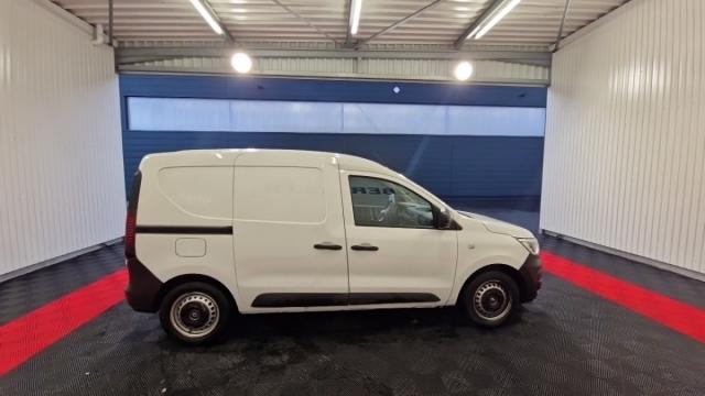 Renault Express Van image 9