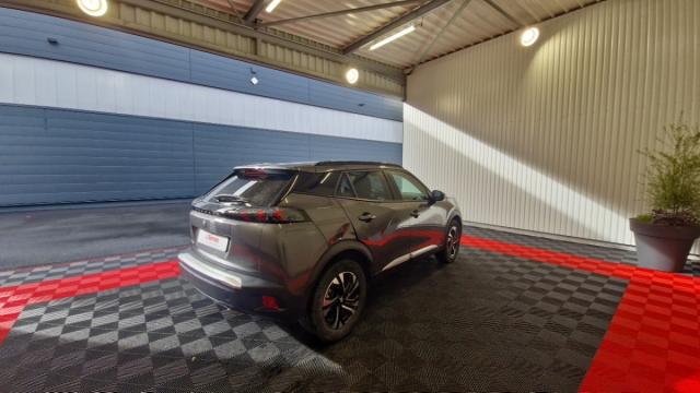 Peugeot 2008 image 6