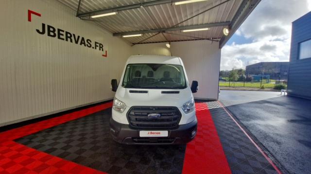 Ford Transit image 4