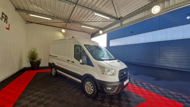 Ford Transit image 6