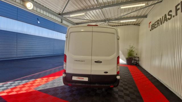 Ford Transit image 7