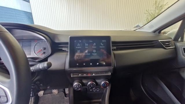 Renault Clio image 6