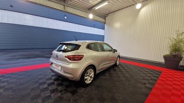 Renault Clio image 9