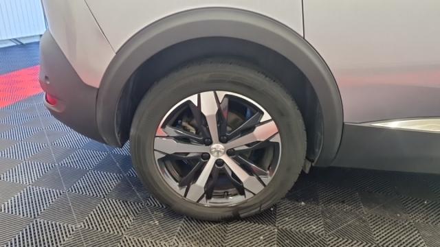 Peugeot 5008 image 4