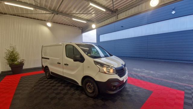 Renault Trafic image 9