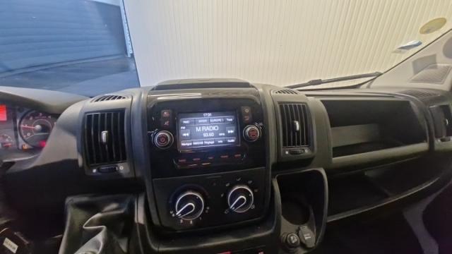 Peugeot Boxer image 3