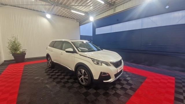 Peugeot 5008 image 4