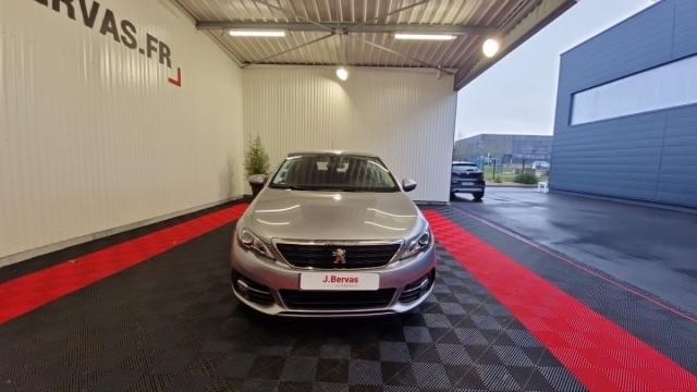 Peugeot 308 image 9