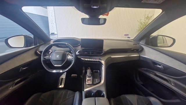 Peugeot 5008 image 9