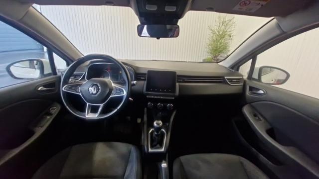 Renault Clio image 6