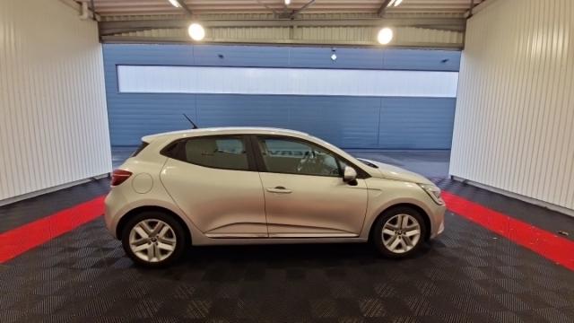 Renault Clio image 9