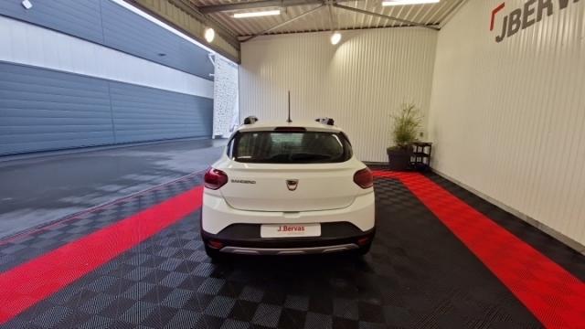 Dacia Sandero image 2