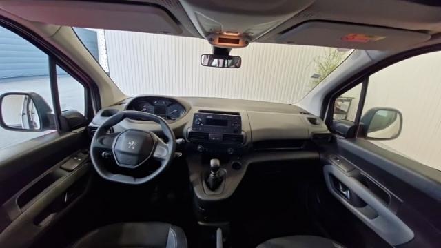 Peugeot Rifter image 5