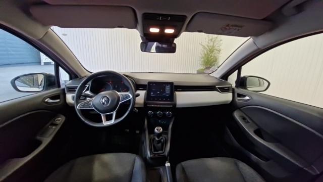 Renault Clio image 2