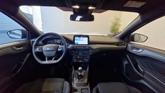 Ford Focus image 2