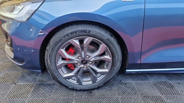 Ford Focus image 5