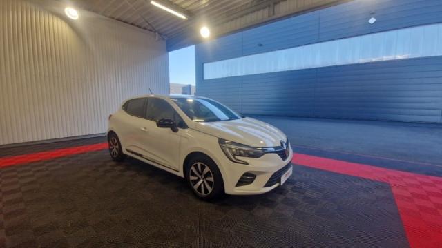Renault Clio image 6