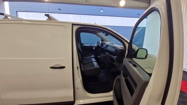 Citroen Jumpy image 2