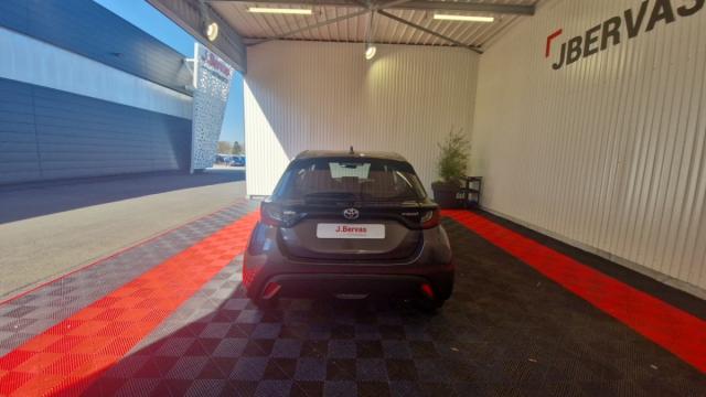 Toyota Yaris image 5