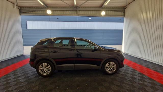 Peugeot 3008 image 2