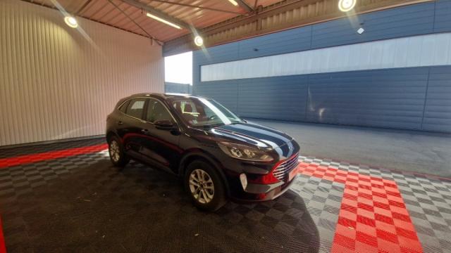 Ford Kuga image 6