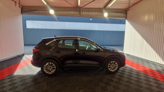 Ford Kuga image 2