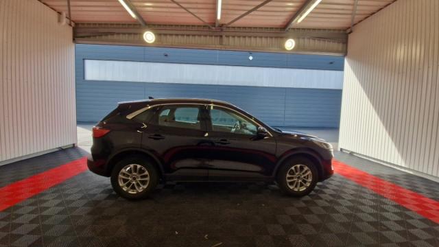 Ford Kuga image 8