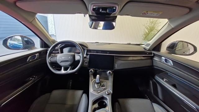 Lynk & Co 01 image 3