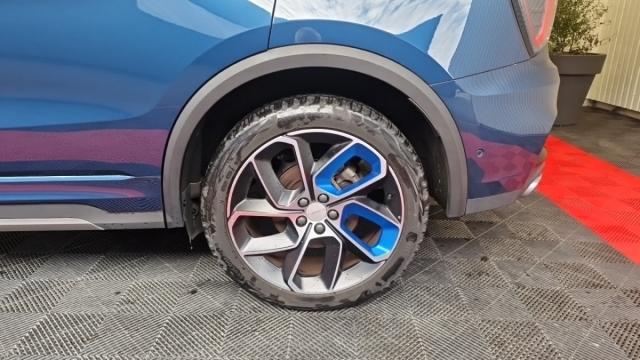 Lynk & Co 01 image 7