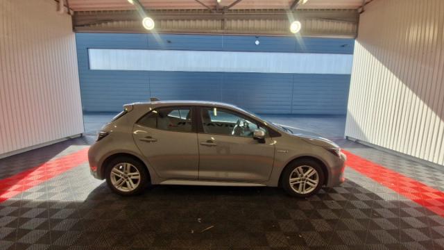 Toyota Corolla image 6