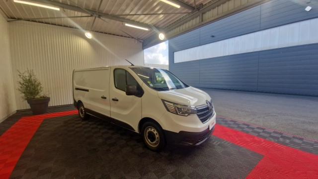 Renault Trafic image 7