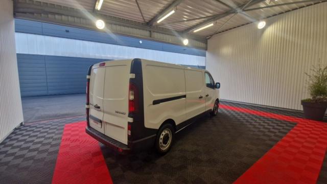 Renault Trafic image 3